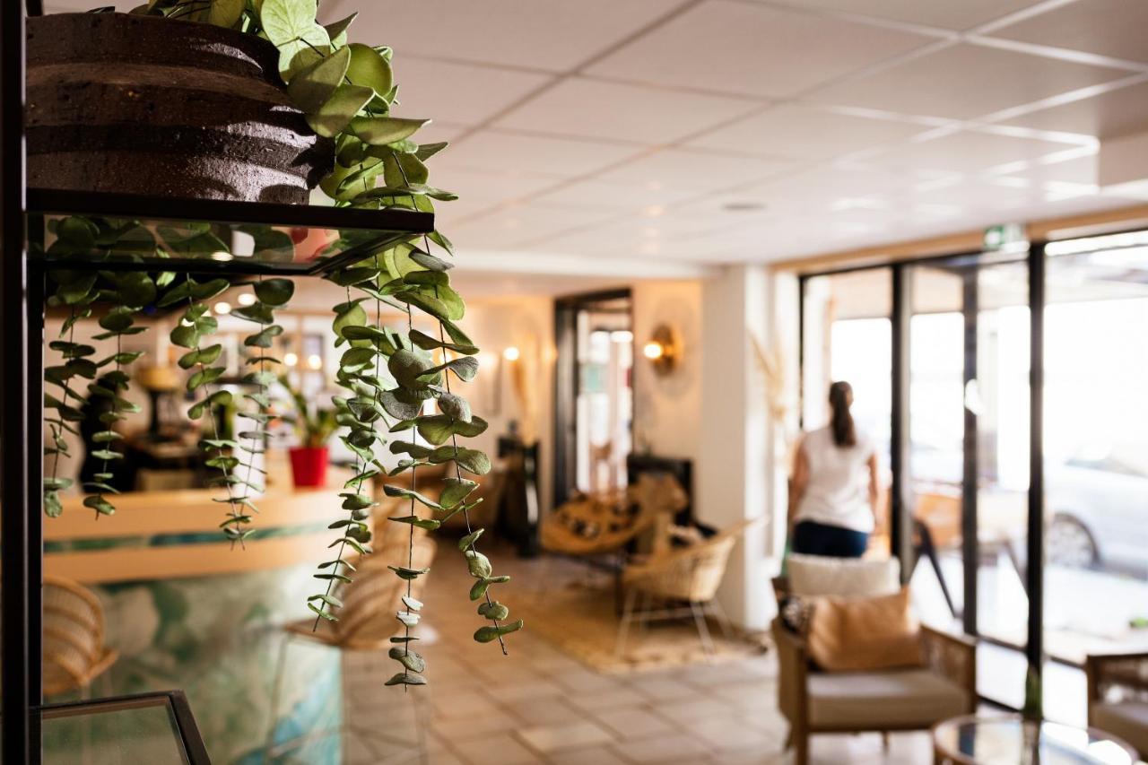 Hotel Les Sables - Urban Style - By Logis Hotels Canet-en-Roussillon Exterior photo