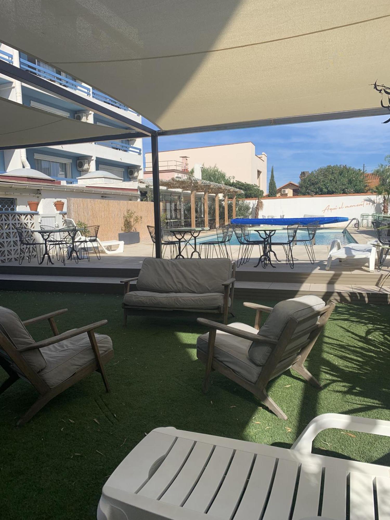 Hotel Les Sables - Urban Style - By Logis Hotels Canet-en-Roussillon Exterior photo